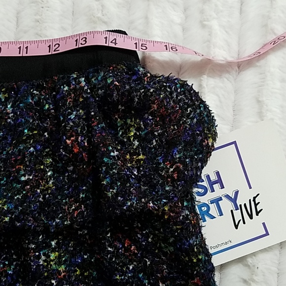 BCBGENERATION Black multicolored thread detail shorts ruffle flirty sz.8 - Picture 3 of 7